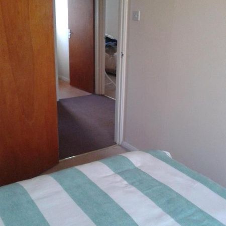 Апартаменты Milton Keynes Lettings Экстерьер фото