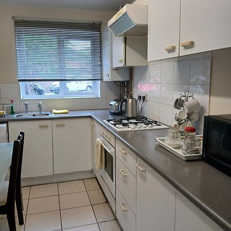Апартаменты Milton Keynes Lettings Экстерьер фото